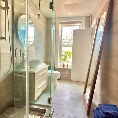 Relaxing & Cozy Spa. In Brooklyn Mins To Mhtn *
