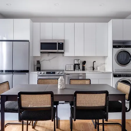 Apartment Modern Three Bedroom Brooklyn Condo-hotel New York
