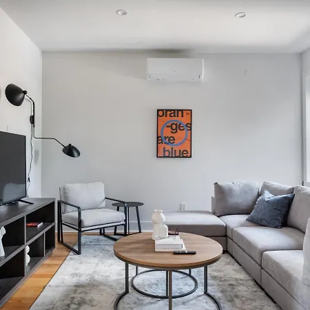 Modern Three Bedroom Brooklyn Condo-hotel Apartment *