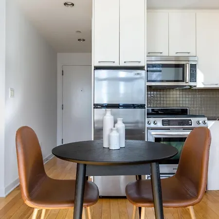 Murray Hill 1br W Gym Nr Empire State Building Nyc-1304 Apartment