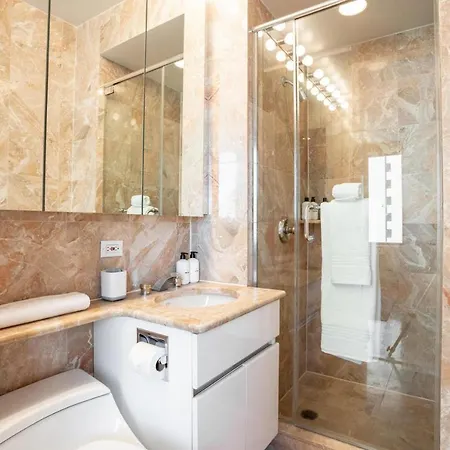 Apartment Midtown East 2br W Doorman Gym Nr Bloomingdales Nyc-1353 New York
