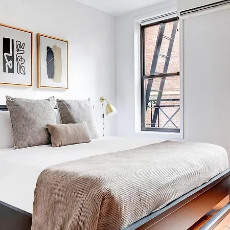 Gorgeous W Village 1br W Wd Nr 1 Path Nyc-740