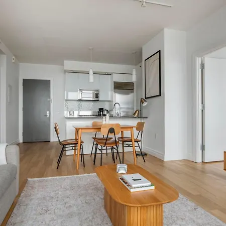 Midtown West 2br W Gym Wd Nr Green Space Nyc-1310 New York