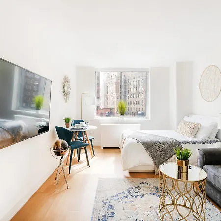 Unique Studio At East Side *