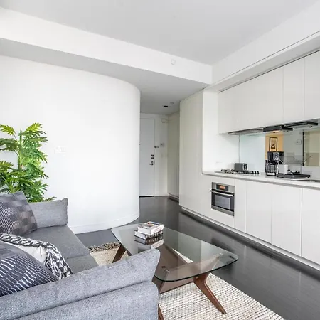 Financial District 1br W Wd Gym Elevator Nyc-1360 Apartment *