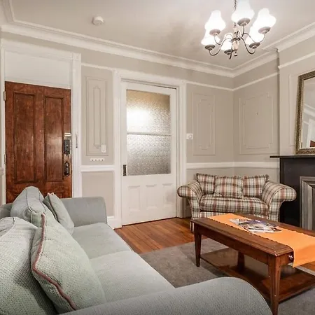 Amazing 3 Bedroom Apartment