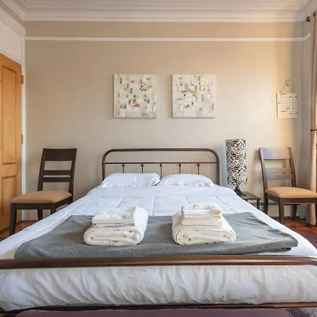 Amazing 3 Bedroom Apartment *