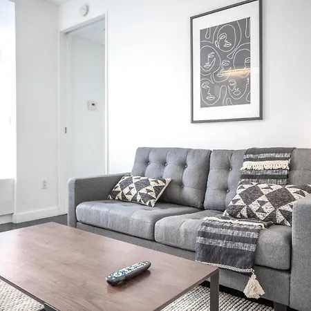 Apartment Financial District 1br W Wd Gym Elevator Nyc-1378 *