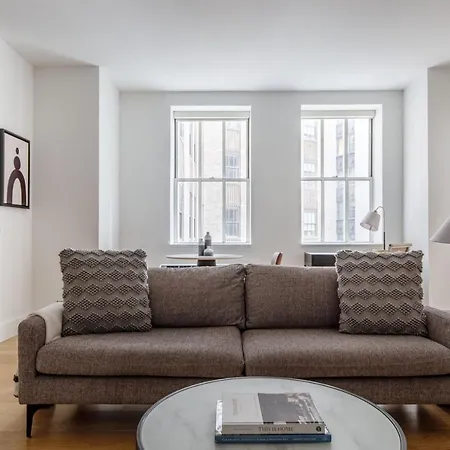 Fidi 1br W Golf Simulator Nr Freedom Tower Nyc-1338 *