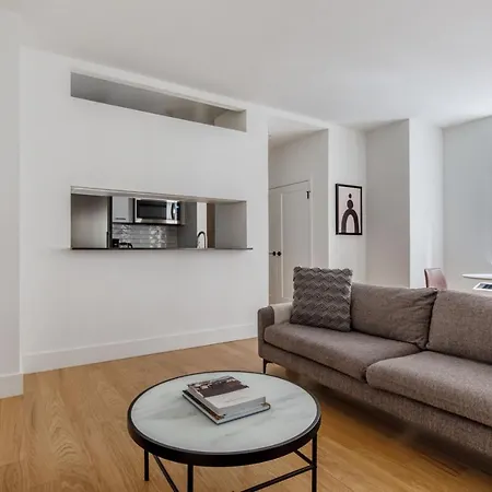 Fidi 1br W Golf Simulator Nr Freedom Tower Nyc-1338 *