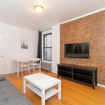 The Upper East Side Monthly New York