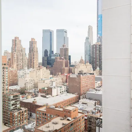 Midtown W 2br W Gym Pools Wd Doorman Nyc-360 Apartment