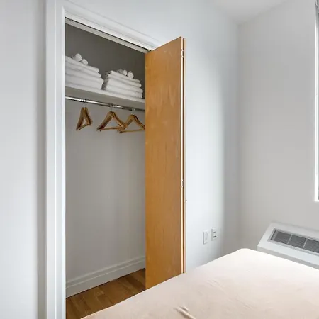 Midtown W 2br W Gym Pools Wd Doorman Nyc-360 Apartment New York