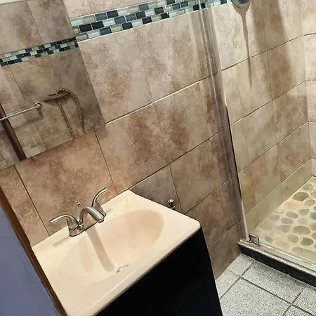 Two Bedroom Excellent Location Apartment New York