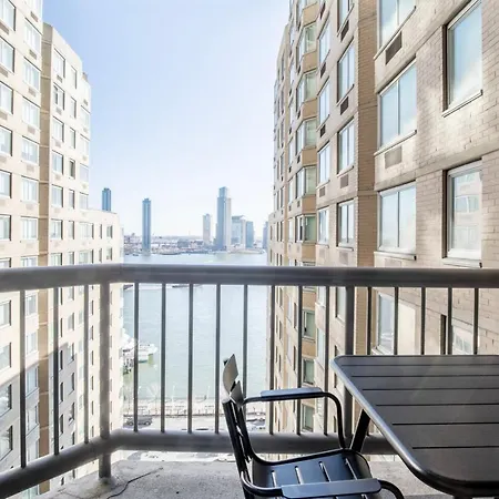 Apartment Murray Hill 3br W Gym Lounge Nr East River Nyc-943 *