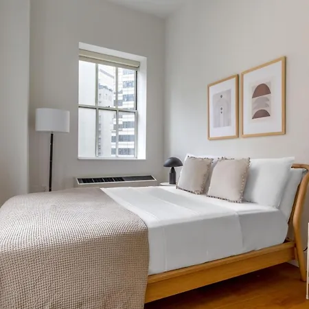 Apartment Fidi 1br W 3-story Gym Doorman Game Nyc-1339 *