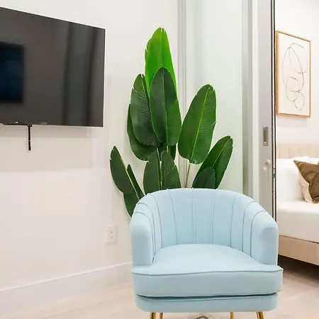 317-2a Sleek Modern 1br Ues W D Apartment New York