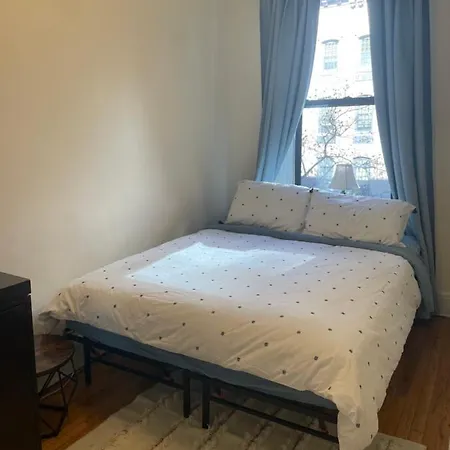 Cozy Place In Midtown Nyc