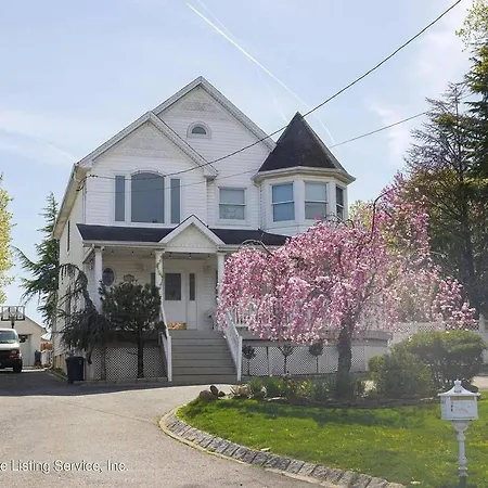 Like In Nyc W/5 Bedrooms And Pool Holiday home