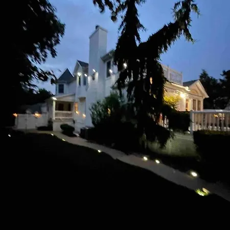 Holiday home Like In Nyc W/5 Bedrooms And Pool New York