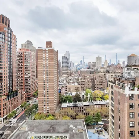 Ues 1br W Gym Wd Nr Central Park Nyc-1296 Apartment
