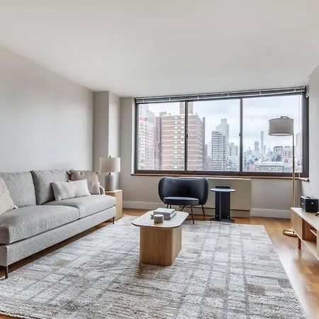 Ues 1br W Gym Wd Nr Central Park Nyc-1296 Apartment New York