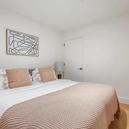 Fidi Jr 1br W Bar Lounge Gym Nr Street Nyc-1345 *