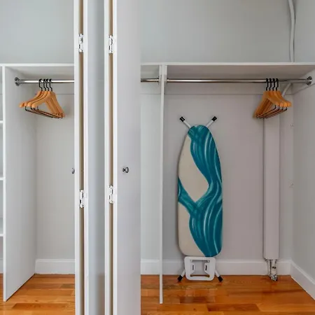 Apartment Midtown 2br W Doorman Nr Theater District Nyc-1349