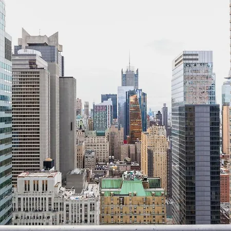 Apartment Midtown 2br W Gym Wd Nr Times Square Nyc-1348