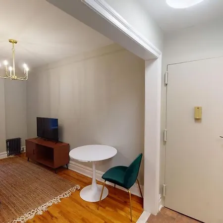 549: Upper West Side Apartment *