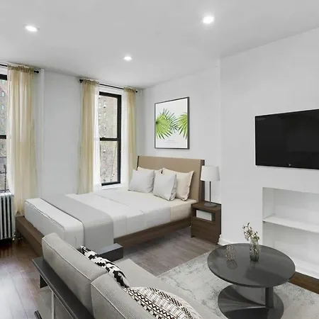 Apartment 407: East Village New York