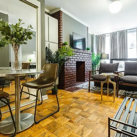 203: Murray Hill Apartment