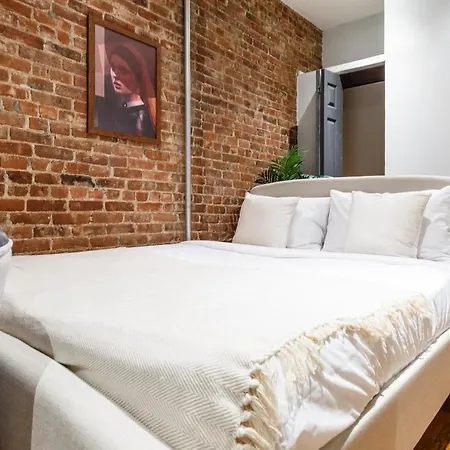 Apartment 294: Upper East Side *