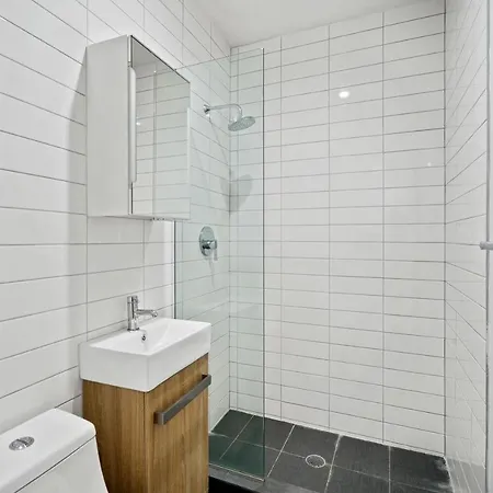 Apartment 432: Upper West Side New York