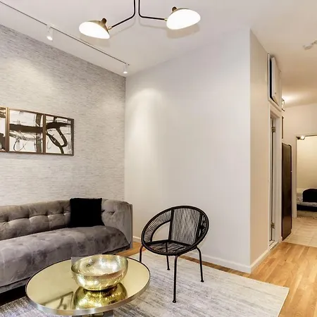 129: Upper East Side Apartment