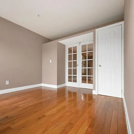 Apartment 565: East Village