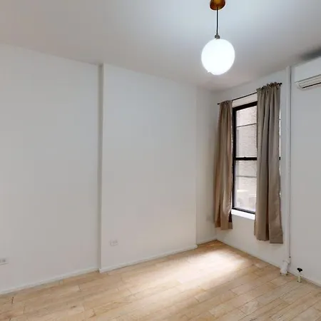Apartment 432: Upper West Side