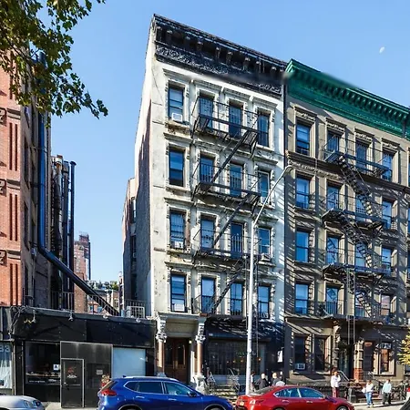Apartment 202: Upper West Side New York