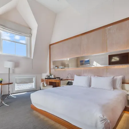 33 Hotel, City, Seaport Hotel 5*