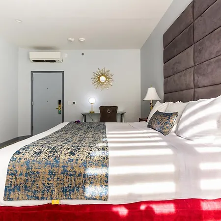 St. Hotel 2*