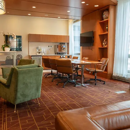 Hotel Boutique At Grand 4*