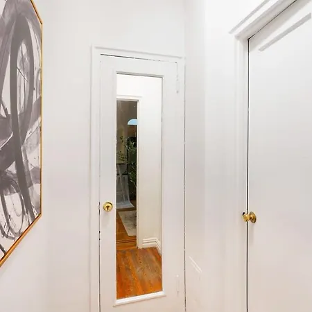 Apartment 105-1g Park Ave Location Value Sleeps3