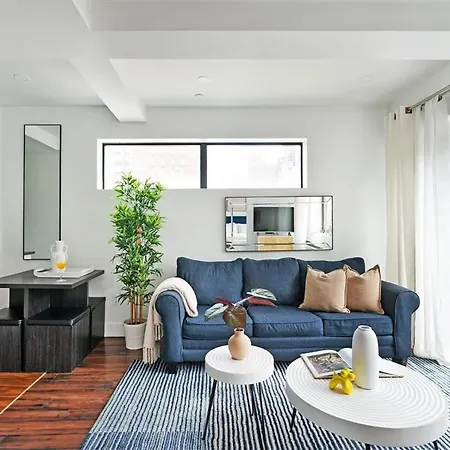 Apartment 809-6a New 2br Private Roof & View New York