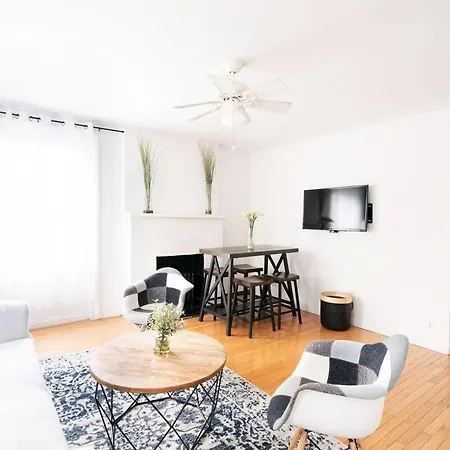 11-4f Prime West Village Designer 1br Apartment
