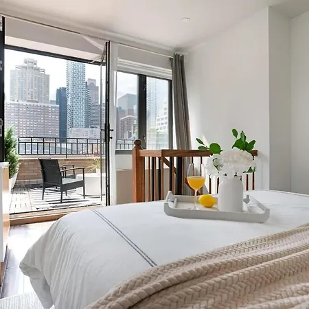 809-6a New 2br Private Roof & View Apartment *
