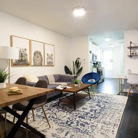 Apartment 39-1 Renovated 3br Prime Midtown West