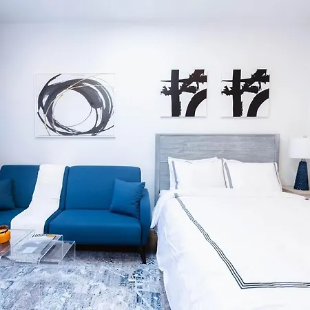 Apartment 26-4a New Prime 20's W D Shared Courtyard New York