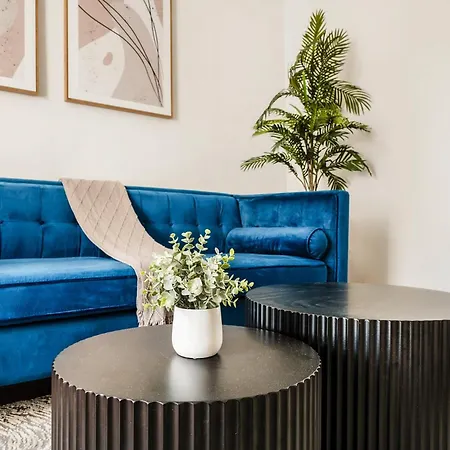Apartment 69-4d Trendy Lower East Side 1b Brand New