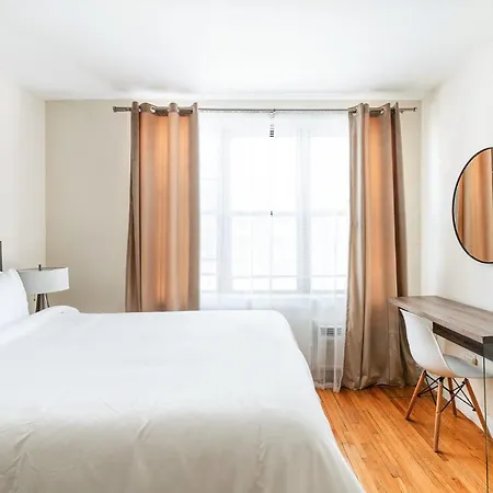 Apartment 338-3b Union Square Newly Reno Sleeps 3
