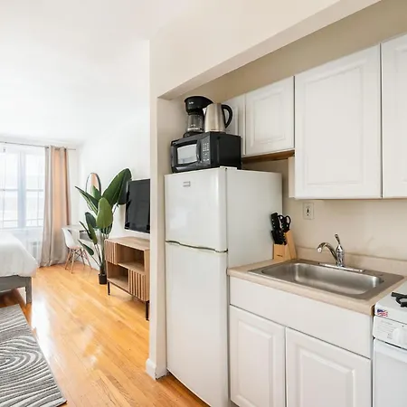 Apartment 338-3b Union Square Newly Reno Sleeps 3 *